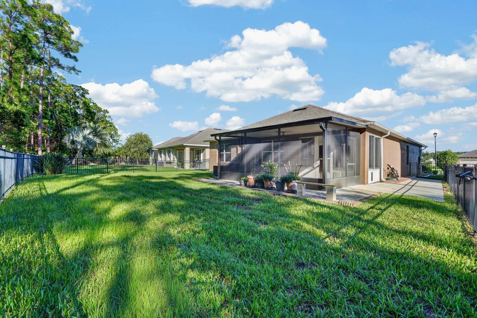 1823 Palmetto Scrub Cir Property Photo 6