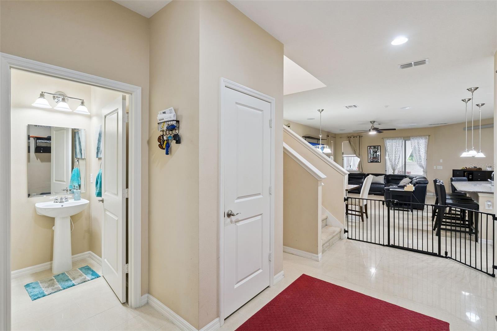 536 Bottlebrush Loop Property Photo 5
