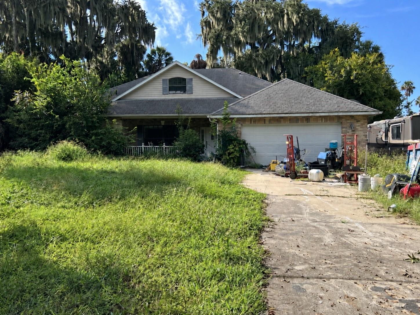 349 Magnolia Pl Property Photo