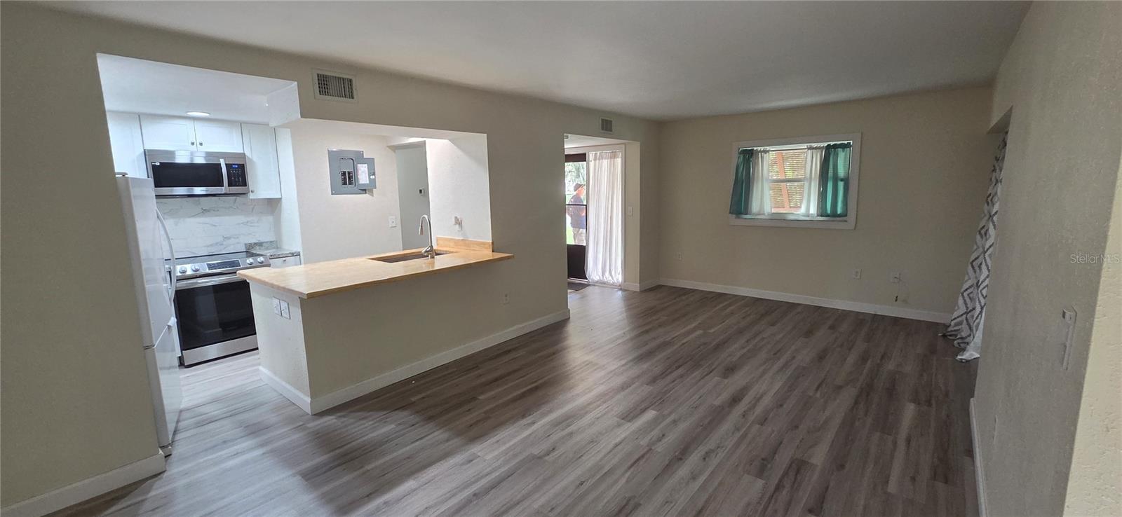 100 Sweetgum Woods Ct #14c Property Photo 7