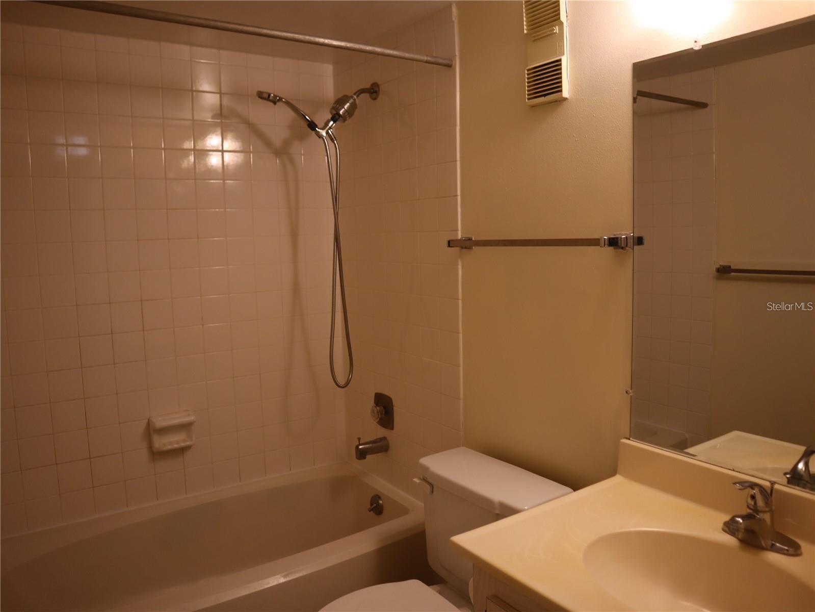 130 Jasmine Woods Ct #15c Property Photo 18