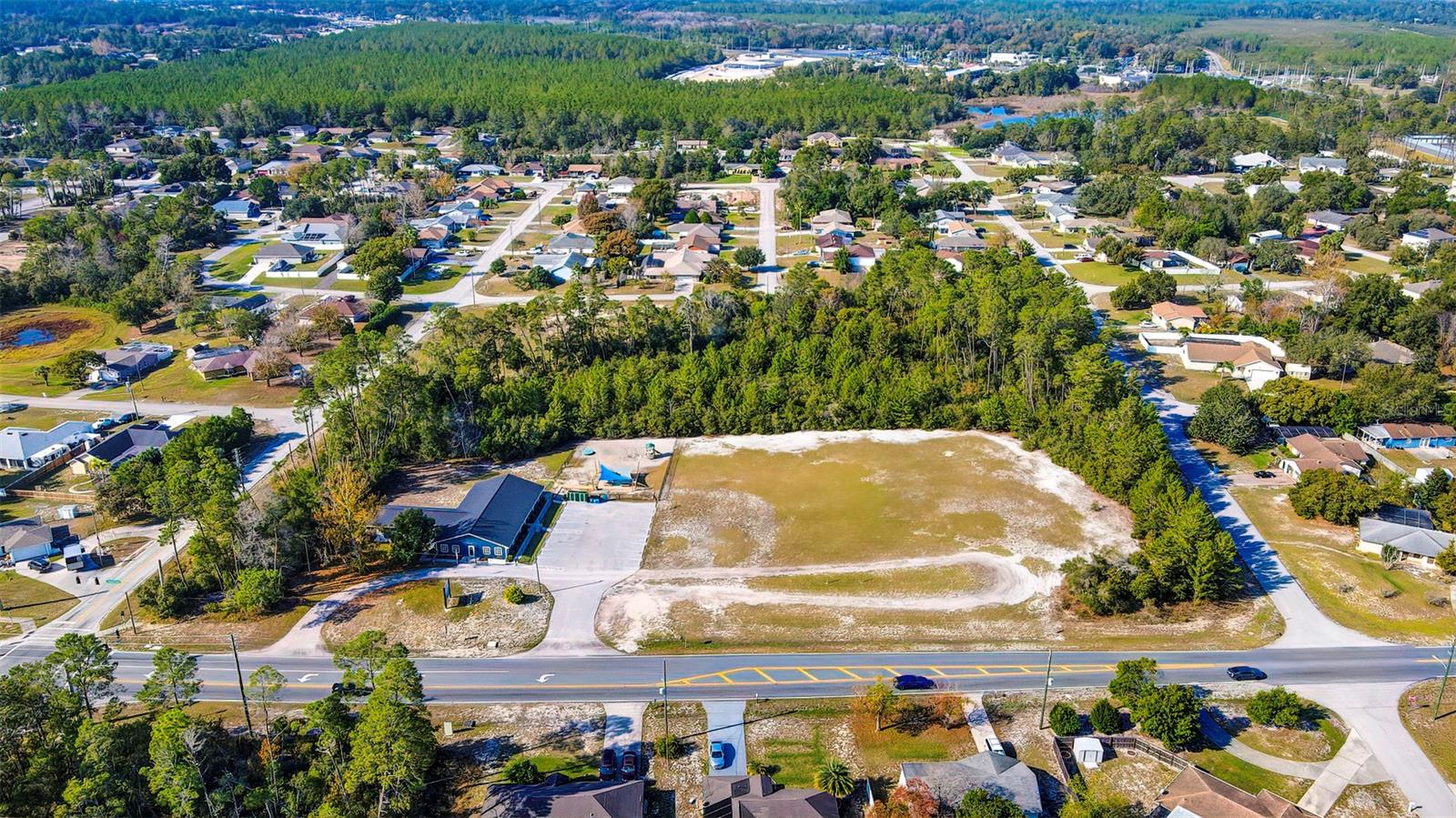 6001 Deltona Blvd Property Photo 10