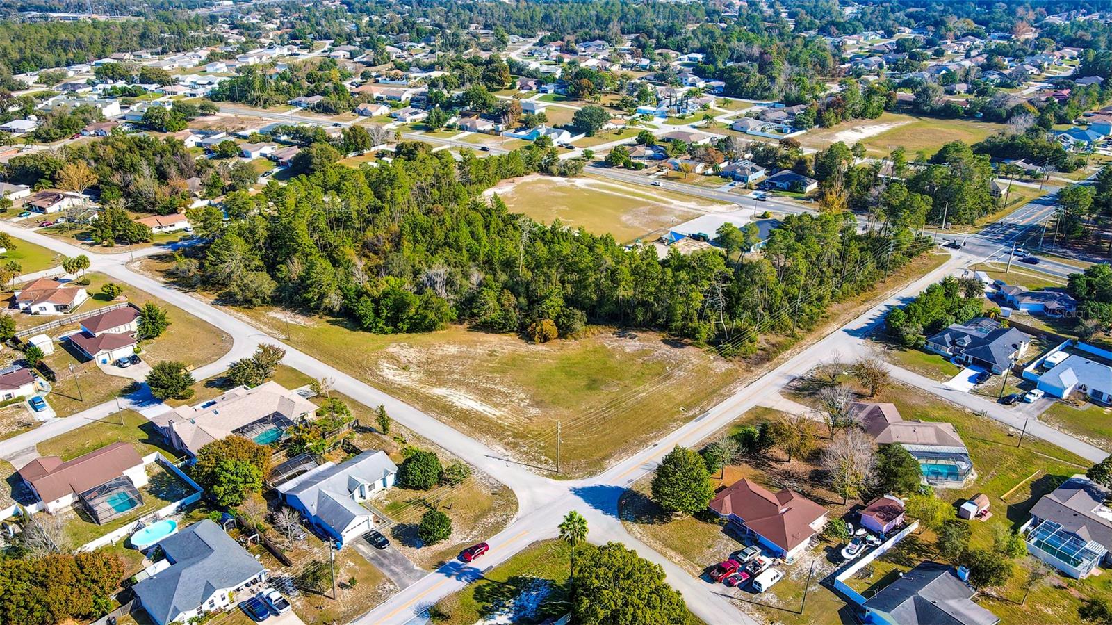6001 Deltona Blvd Property Photo 15
