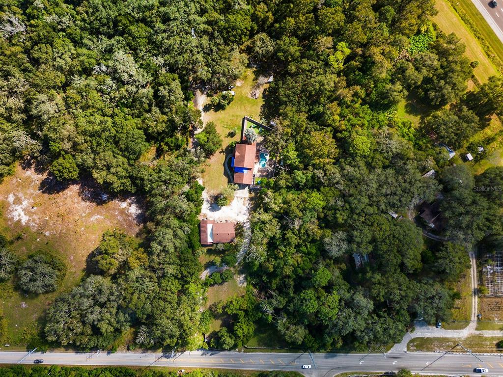 16703 Livingston Avenue Property Photo 3