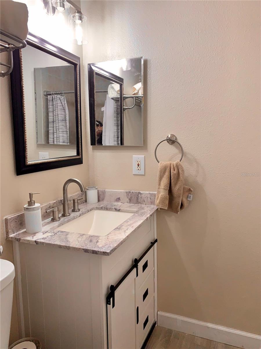 2550 Gailwood Drive Property Photo 24