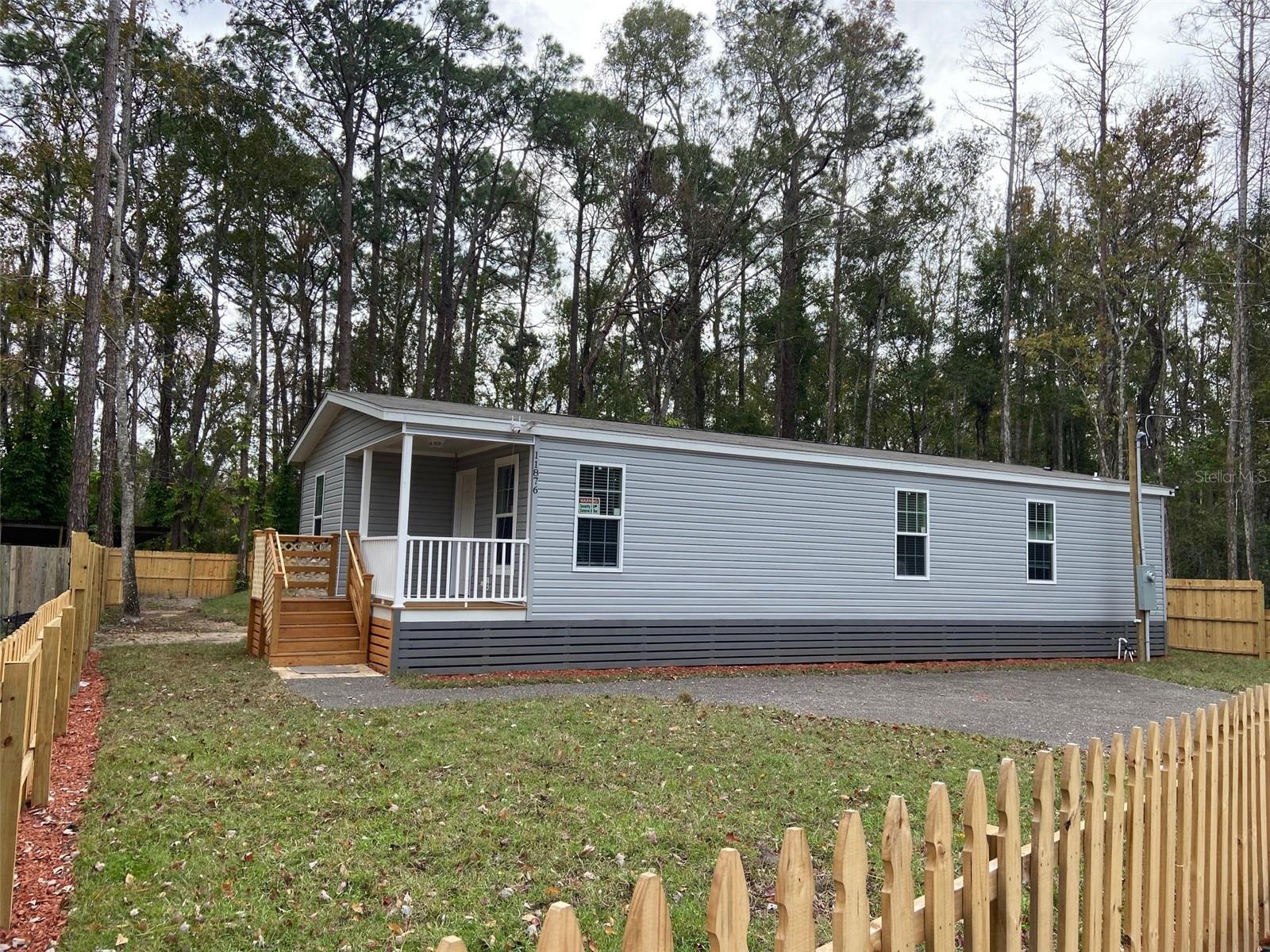 11876 Keylime Dr Property Photo 1