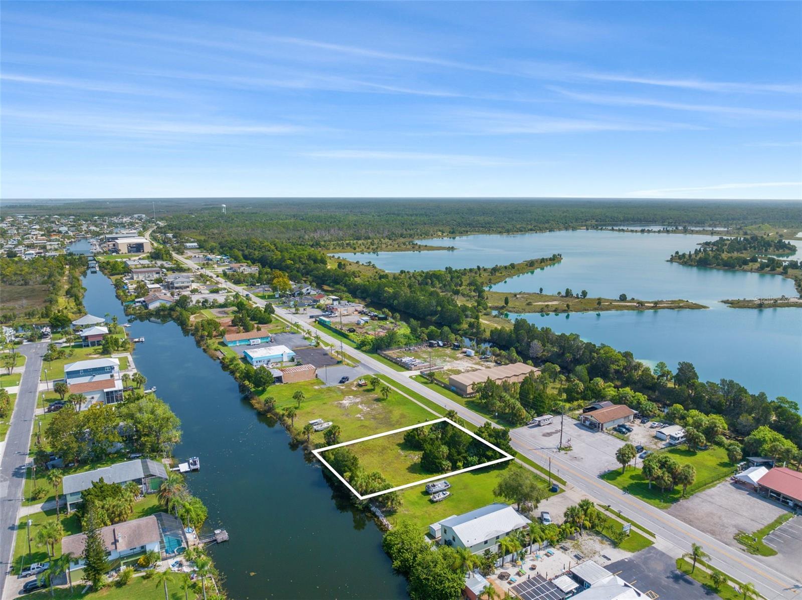 3329 Shoal Line Blvd Property Photo 5
