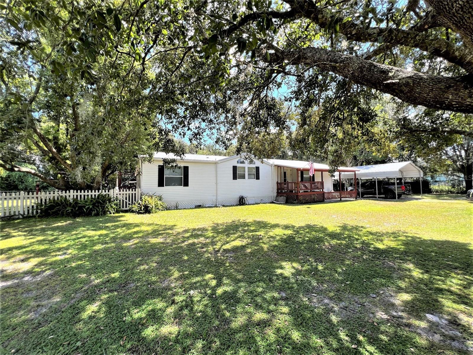 7412 Sky Dr Property Photo 1