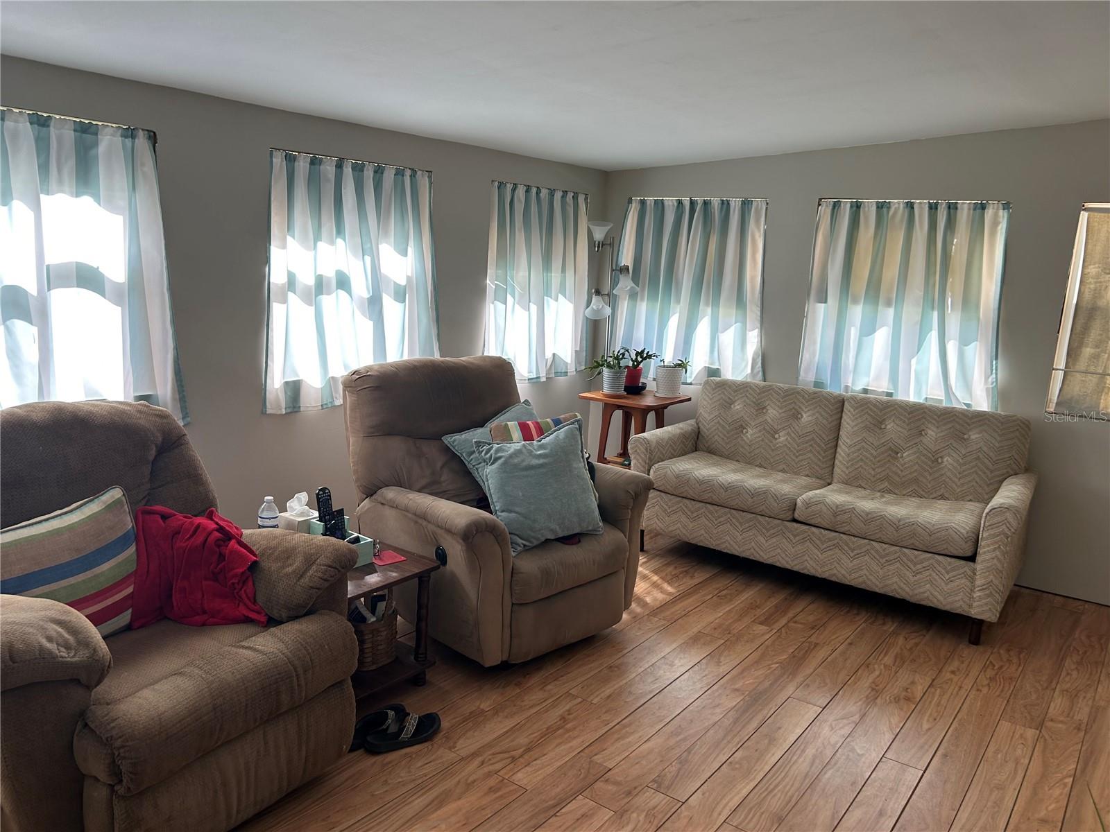 7412 Sky Dr Property Photo 22