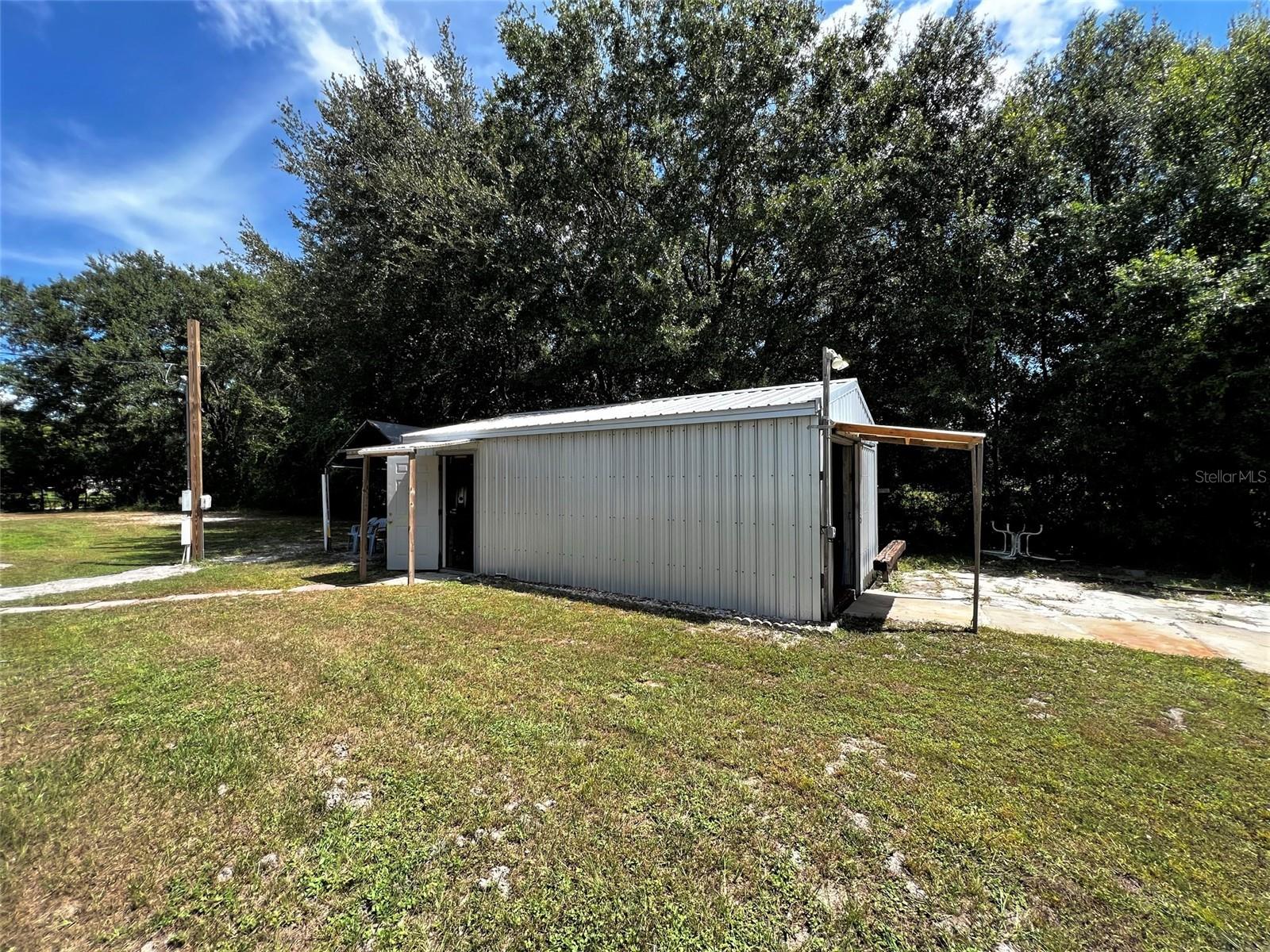 7412 Sky Dr Property Photo 28
