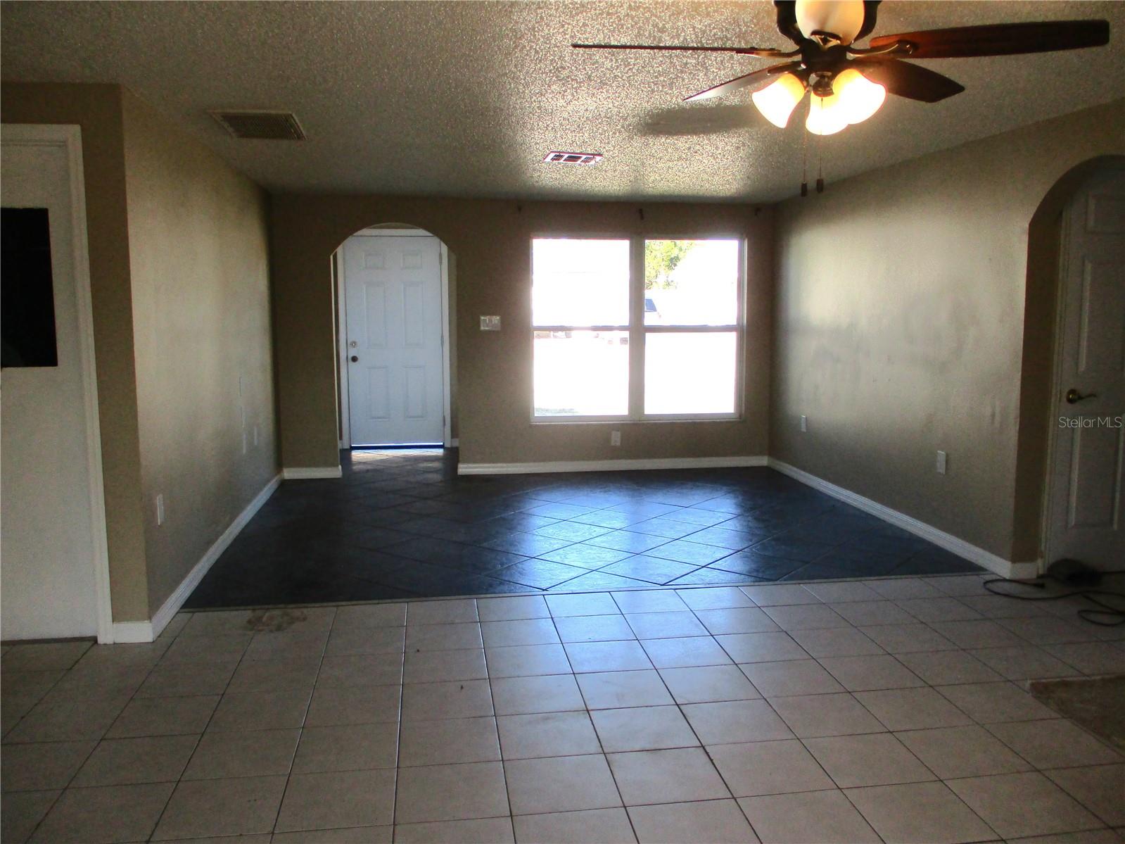 7410 Mayfield Dr Property Photo 3