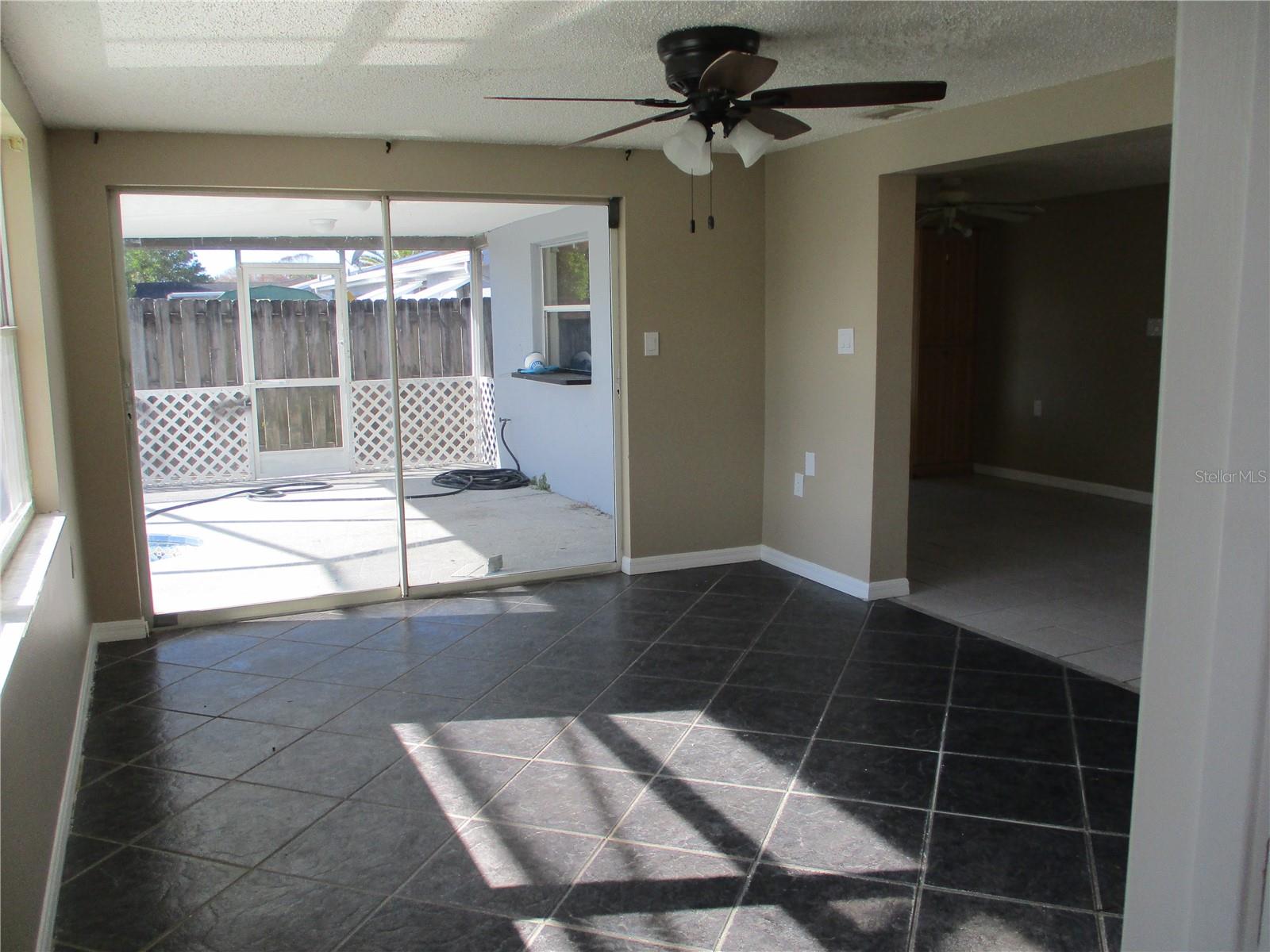 7410 Mayfield Dr Property Photo 9