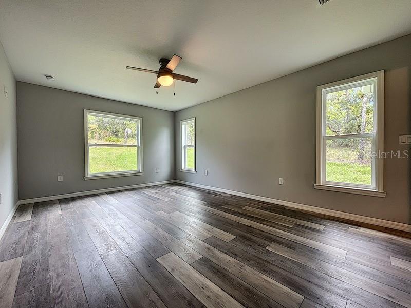 6344 N Matheson Dr Property Photo 30