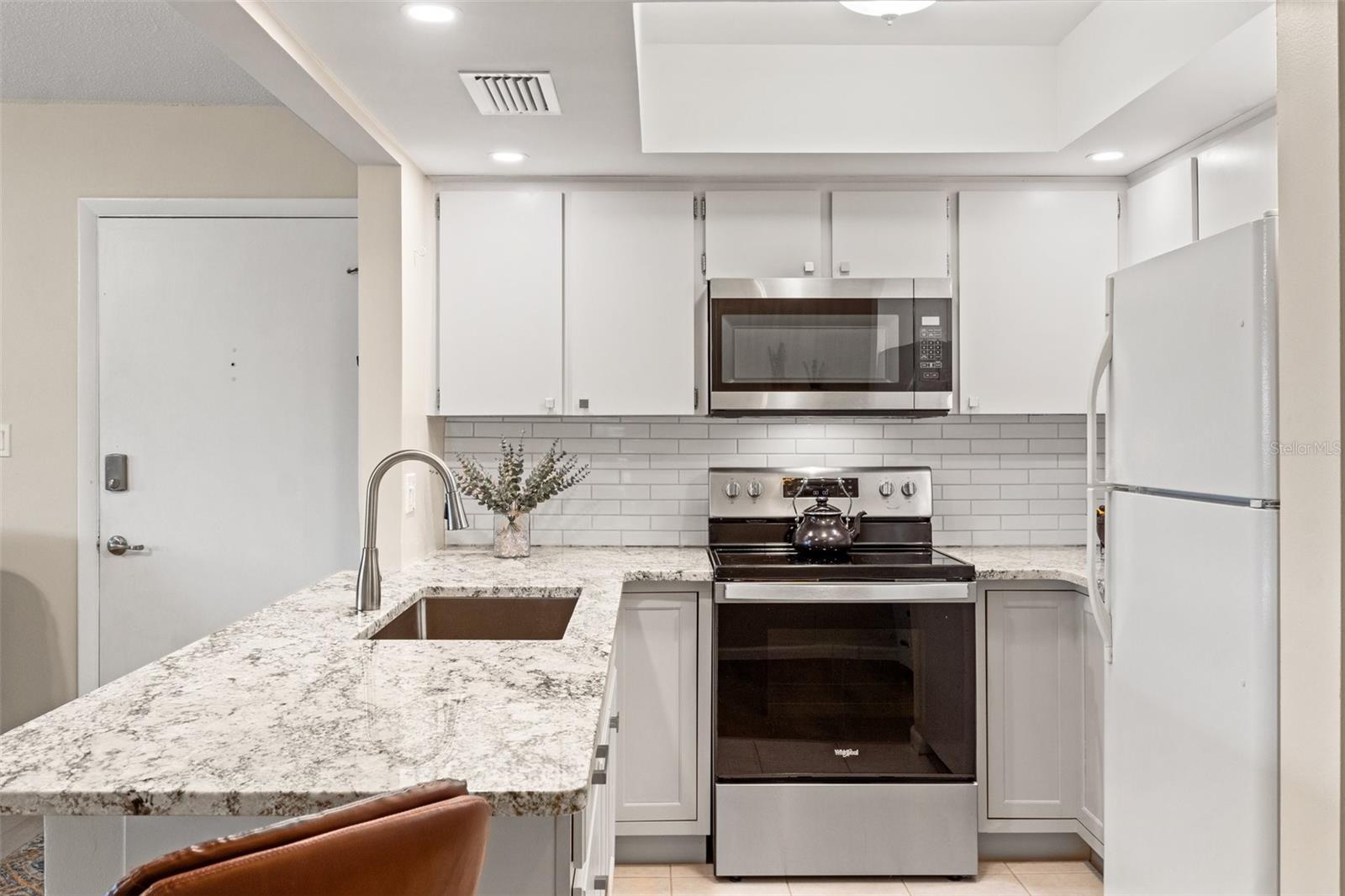 5111 Amulet Dr #202 Property Photo 10