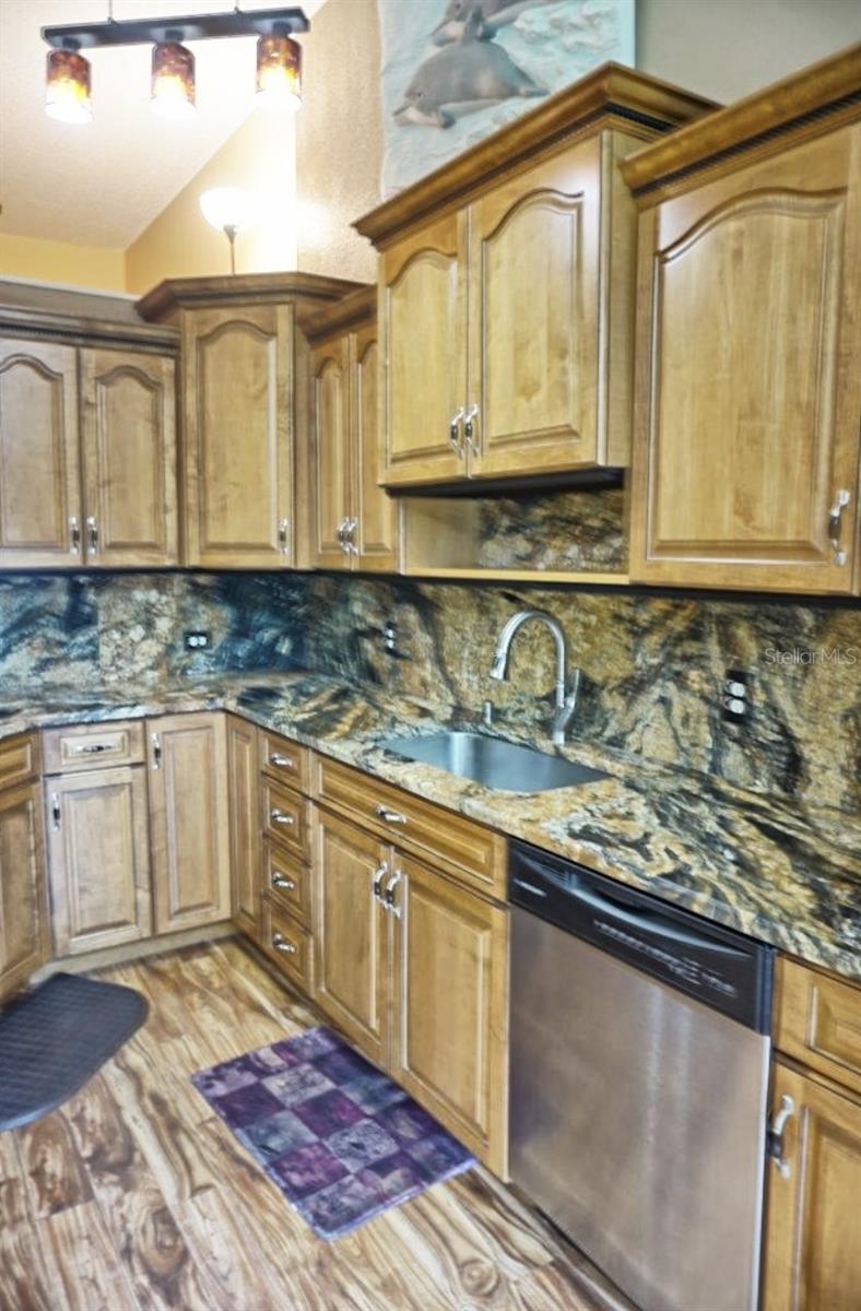 1873 Mazo Mnr #t5 Property Photo 7
