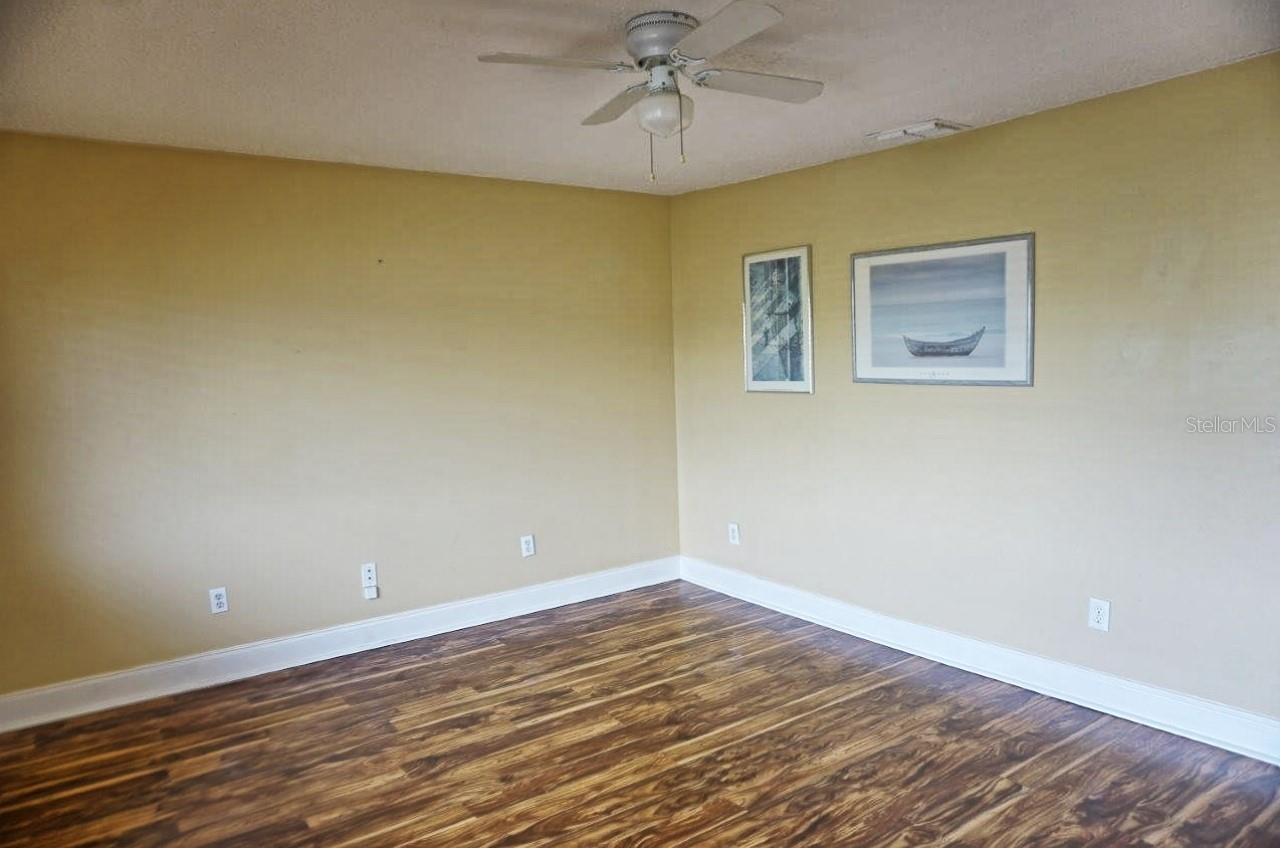 1873 Mazo Mnr #t5 Property Photo 12