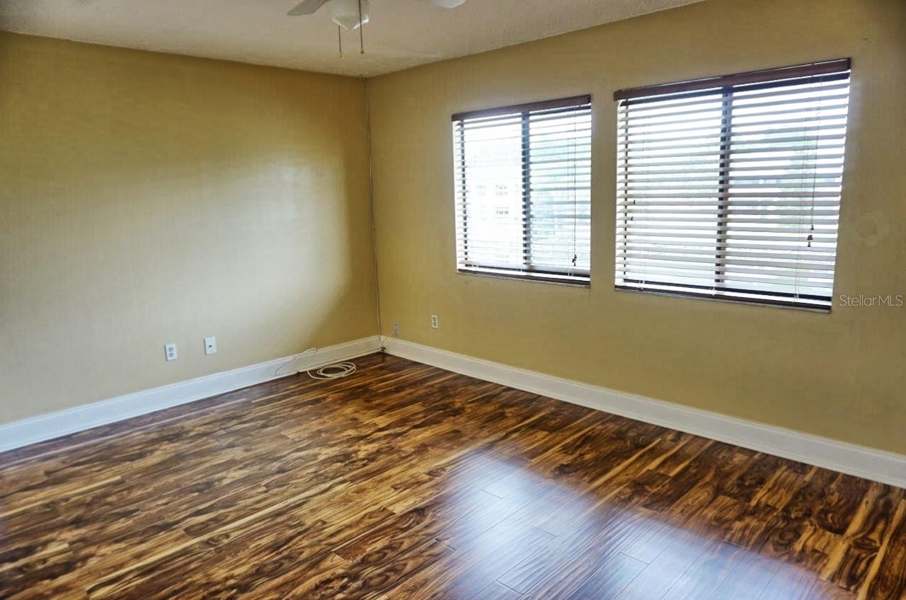 1873 Mazo Mnr #t5 Property Photo 14