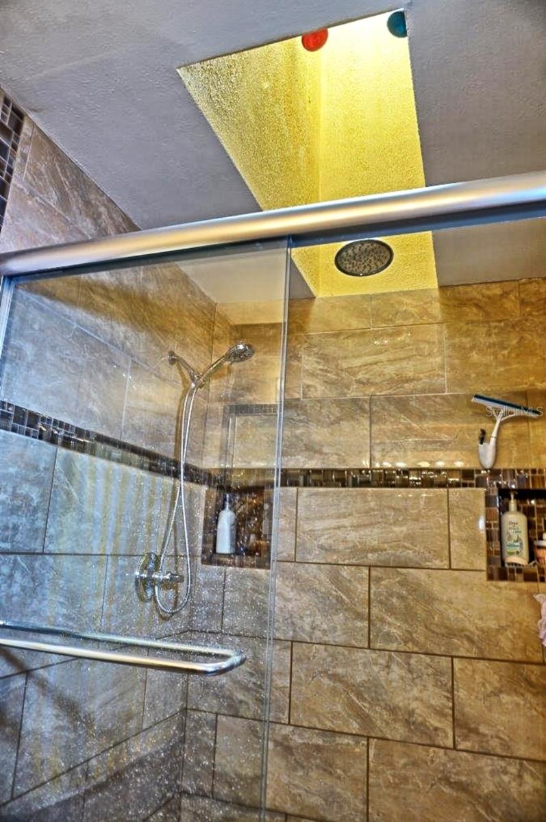 1873 Mazo Mnr #t5 Property Photo 19