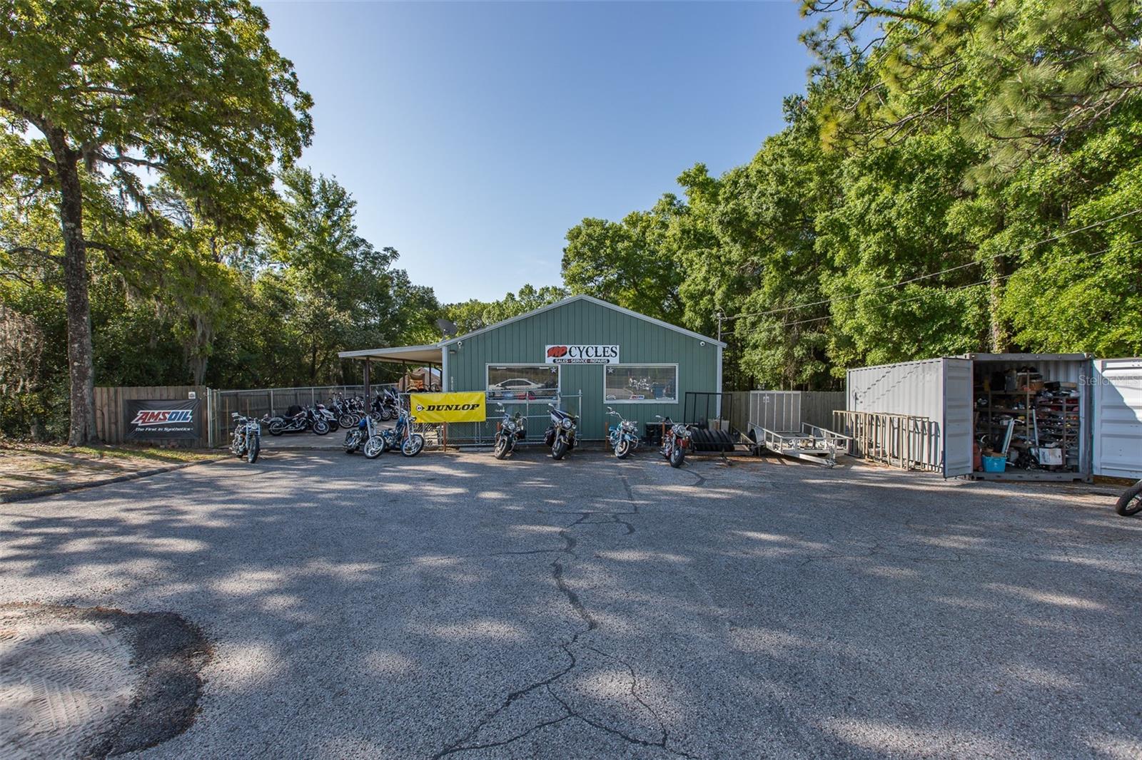 17022 Cortez Blvd Property Photo 11