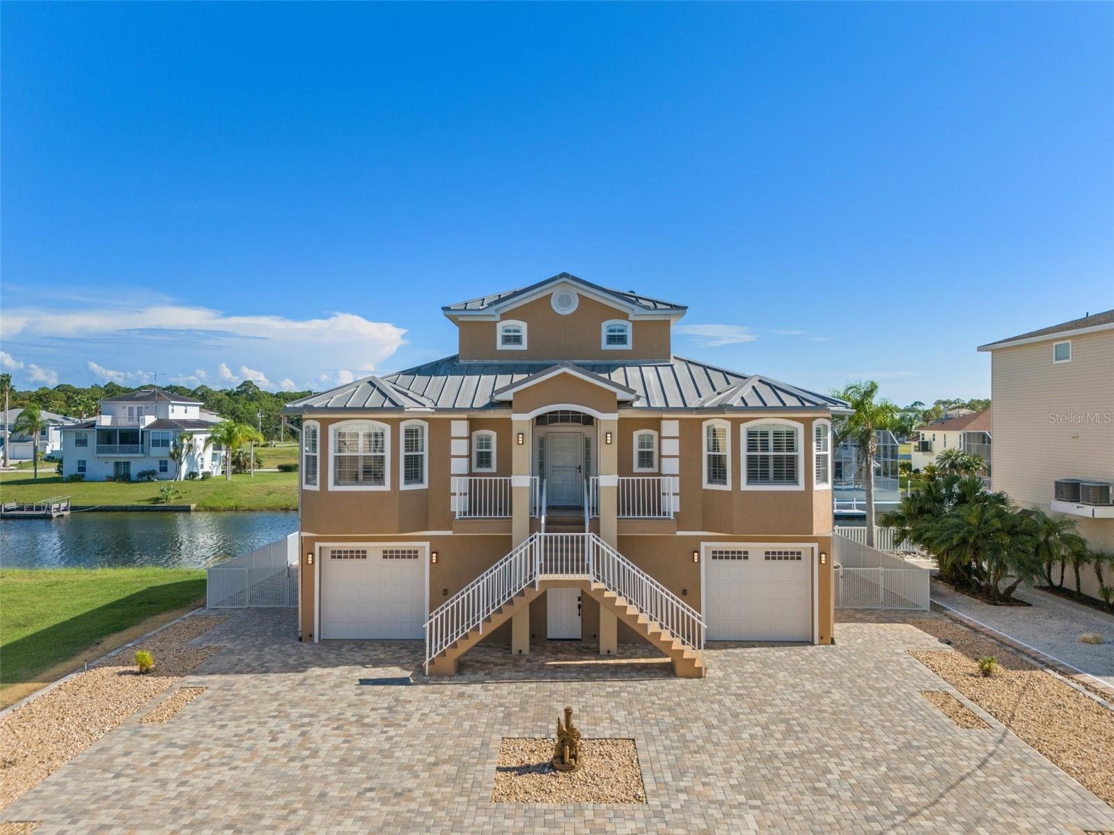 3448 TRIGGERFISH DR Property Photo 1