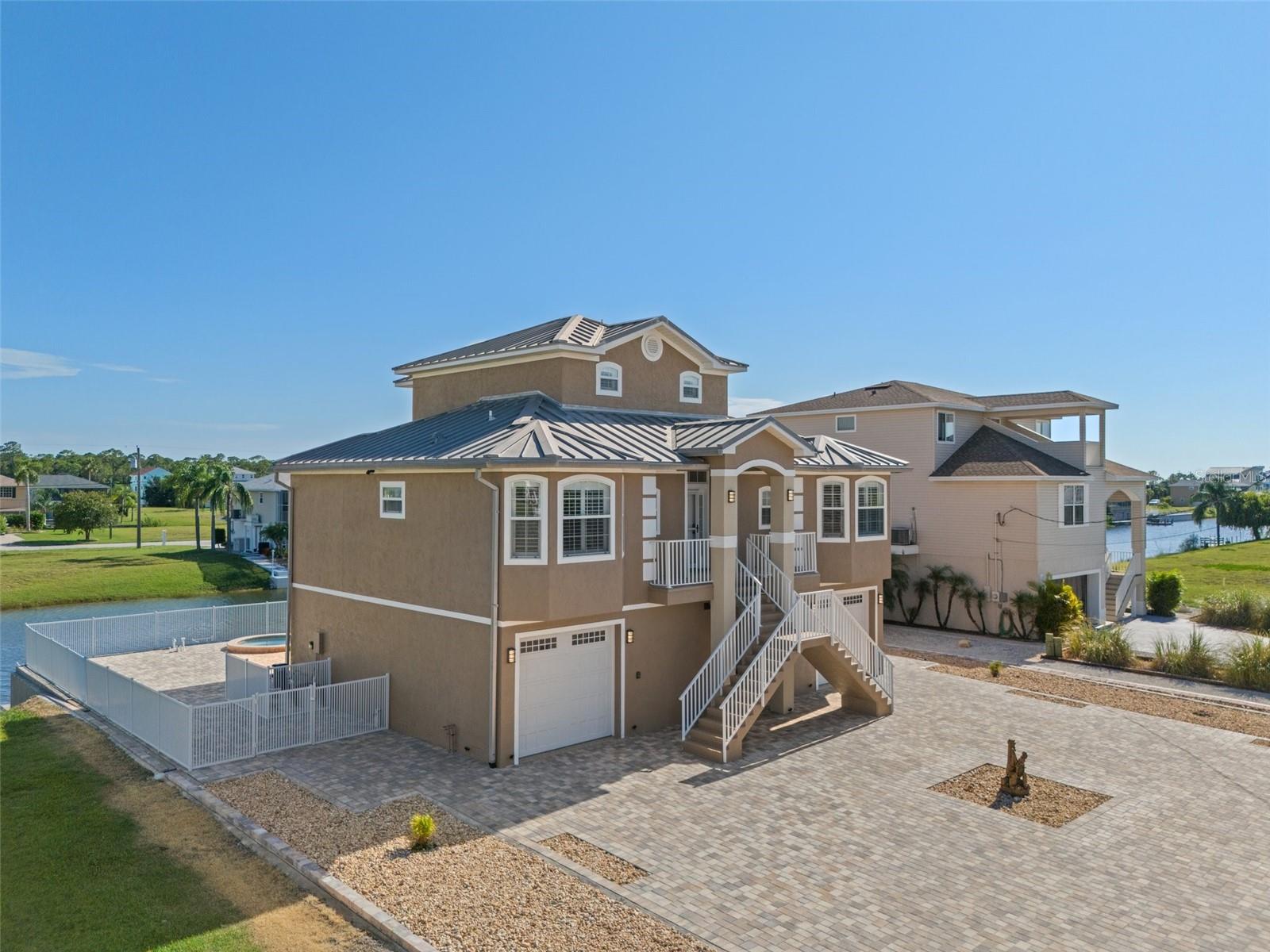 3448 Triggerfish Dr Property Photo 3