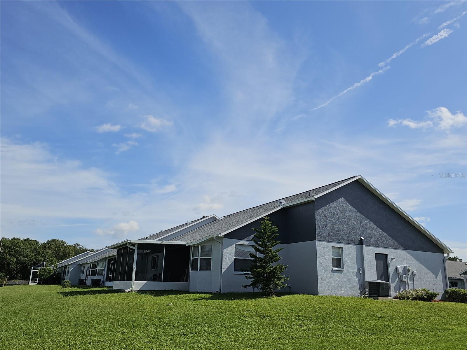 4201 Avanti Cir Property Photo 22