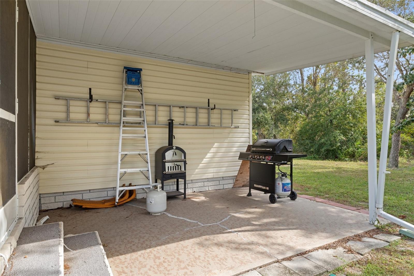 5181 Forest Glenn Dr Property Photo 29