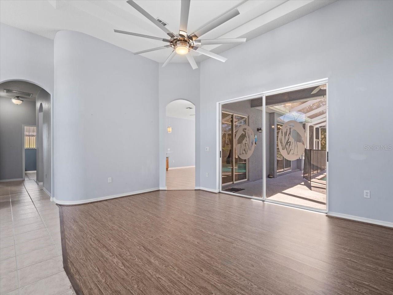 10307 Ridge Top Loop Property Photo 11