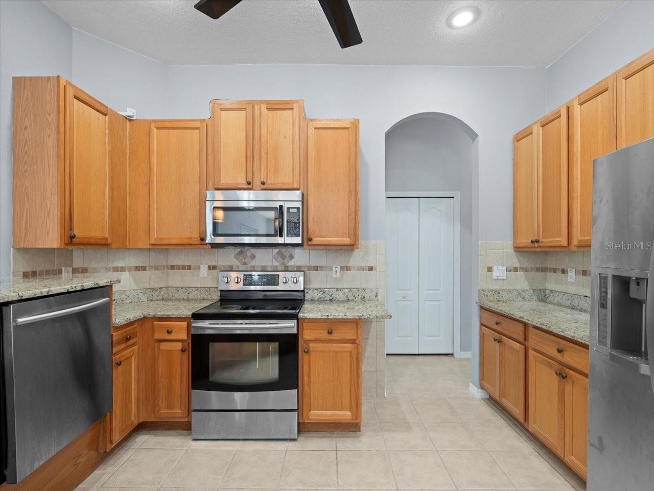 10307 Ridge Top Loop Property Photo 16