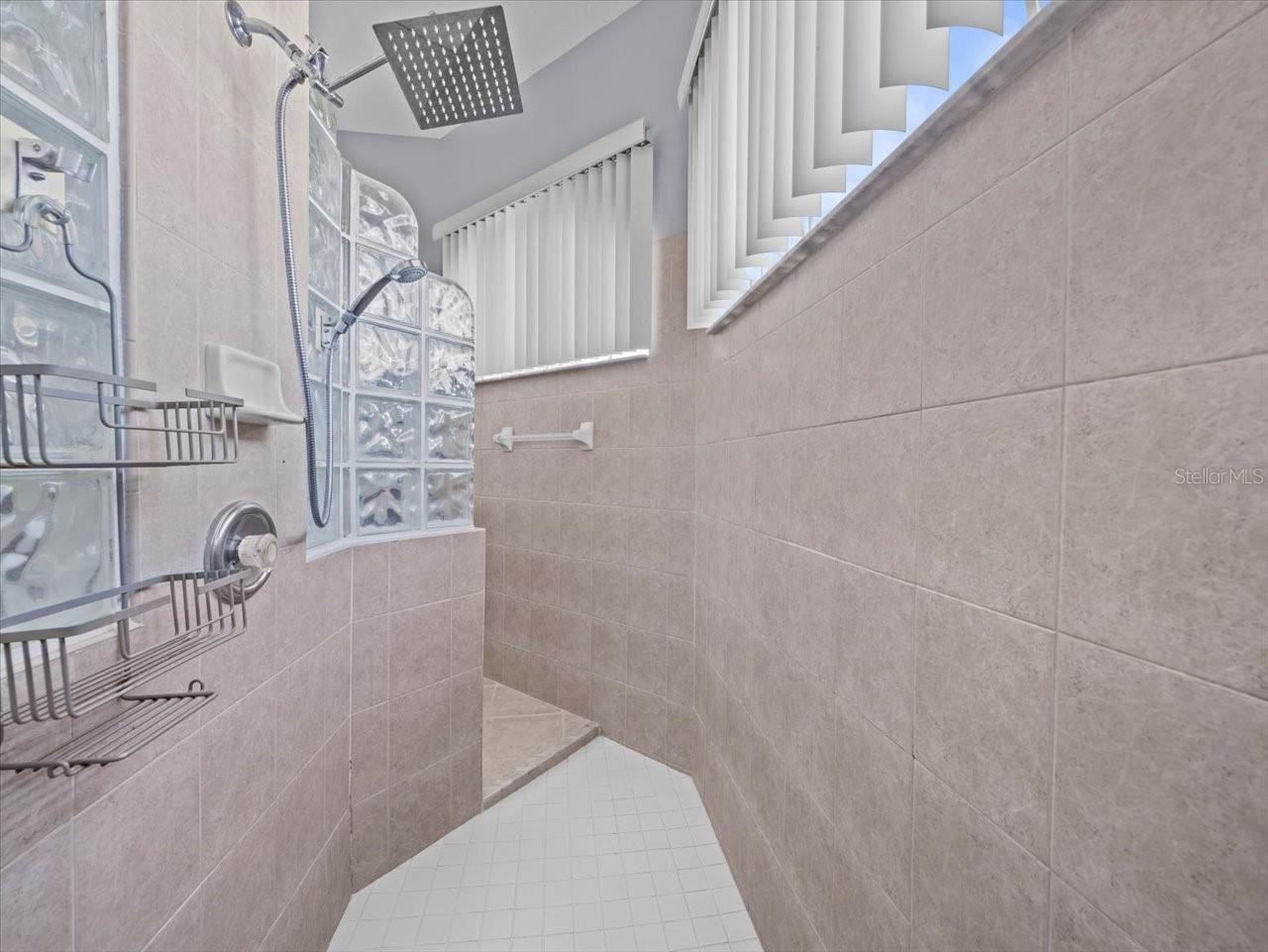 10307 Ridge Top Loop Property Photo 32