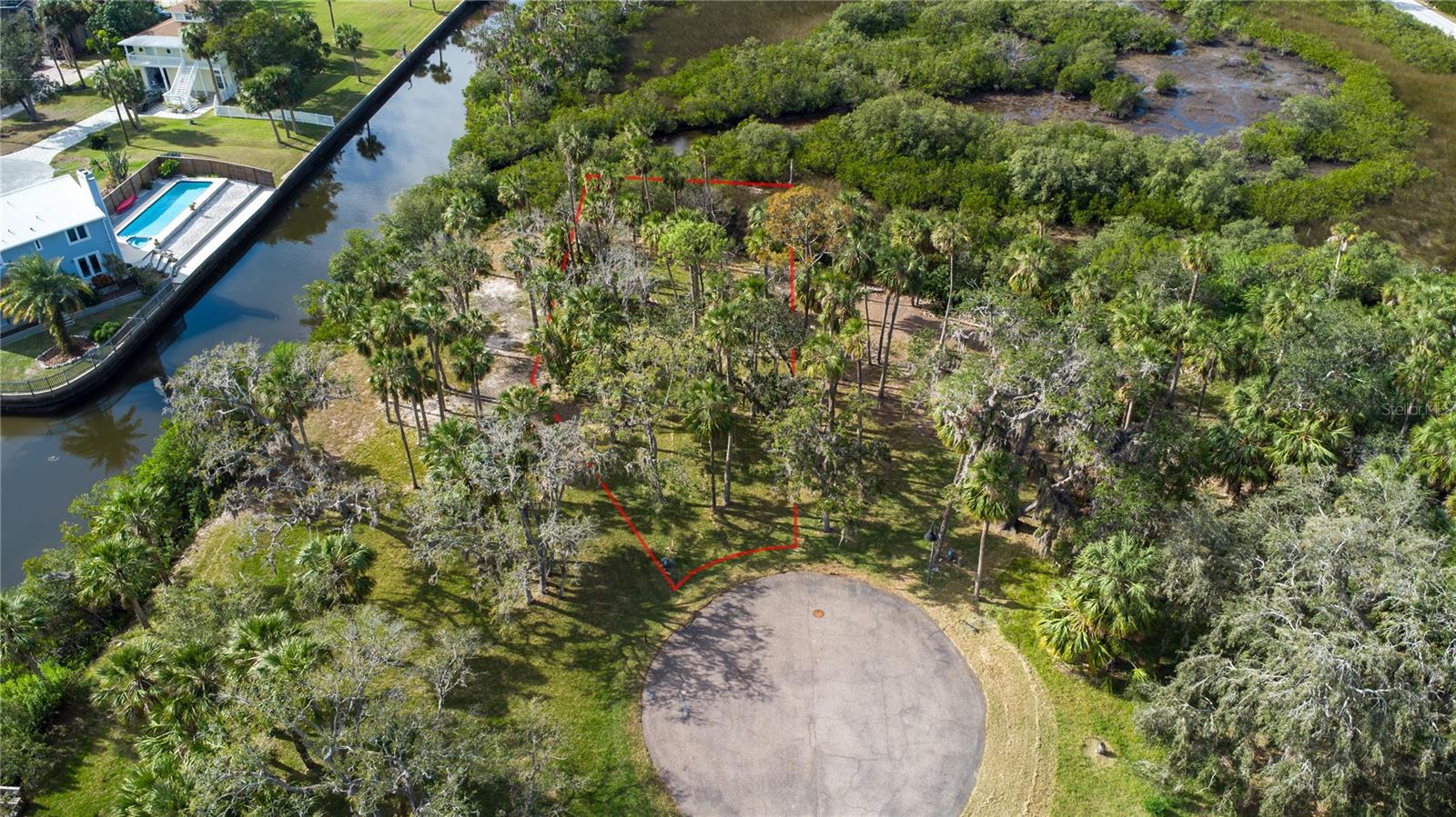 5352 Tropical Woods Ct Property Photo 7