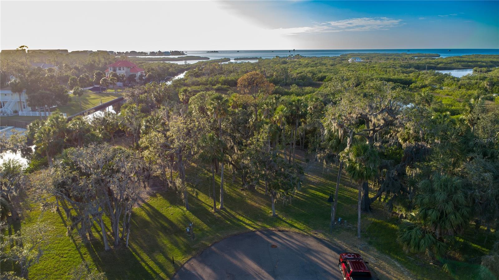 5352 Tropical Woods Ct Property Photo 16
