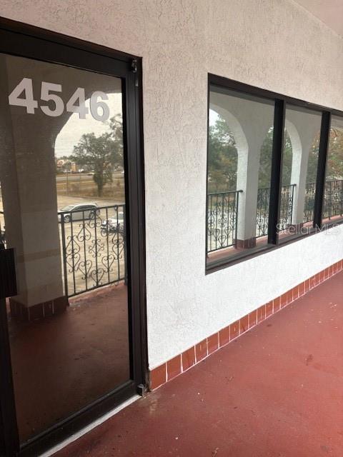 4546 Commercial Way Property Photo