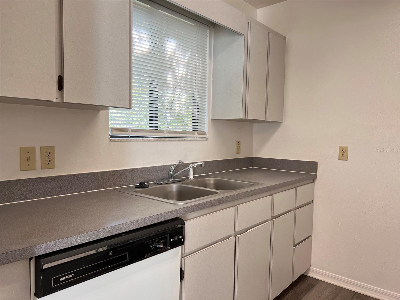 4225 Jason Rd Property Photo 4