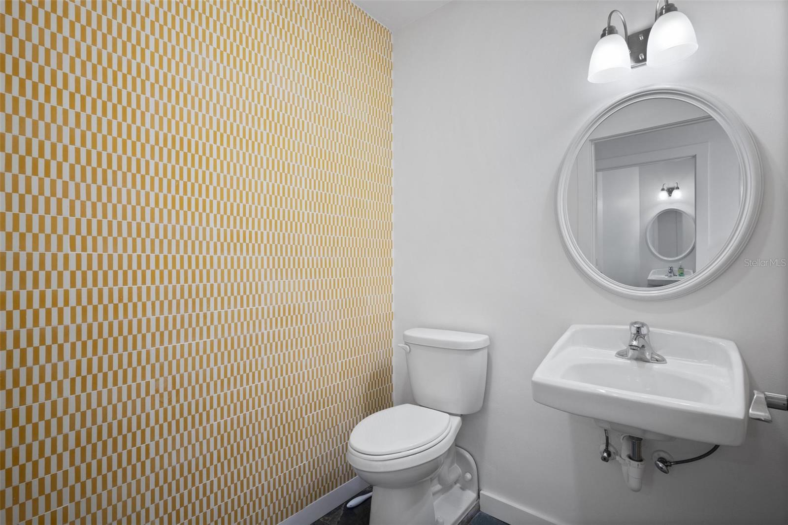 810 Dodecanese Blvd Property Photo 29