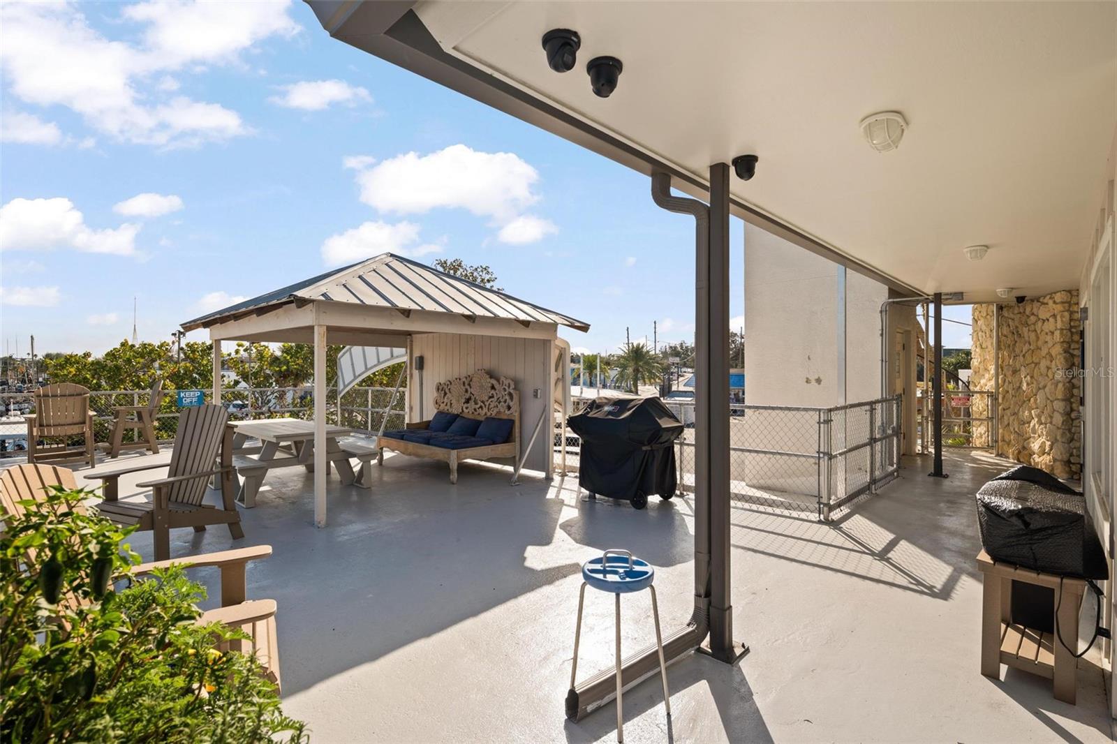 810 Dodecanese Blvd Property Photo 37