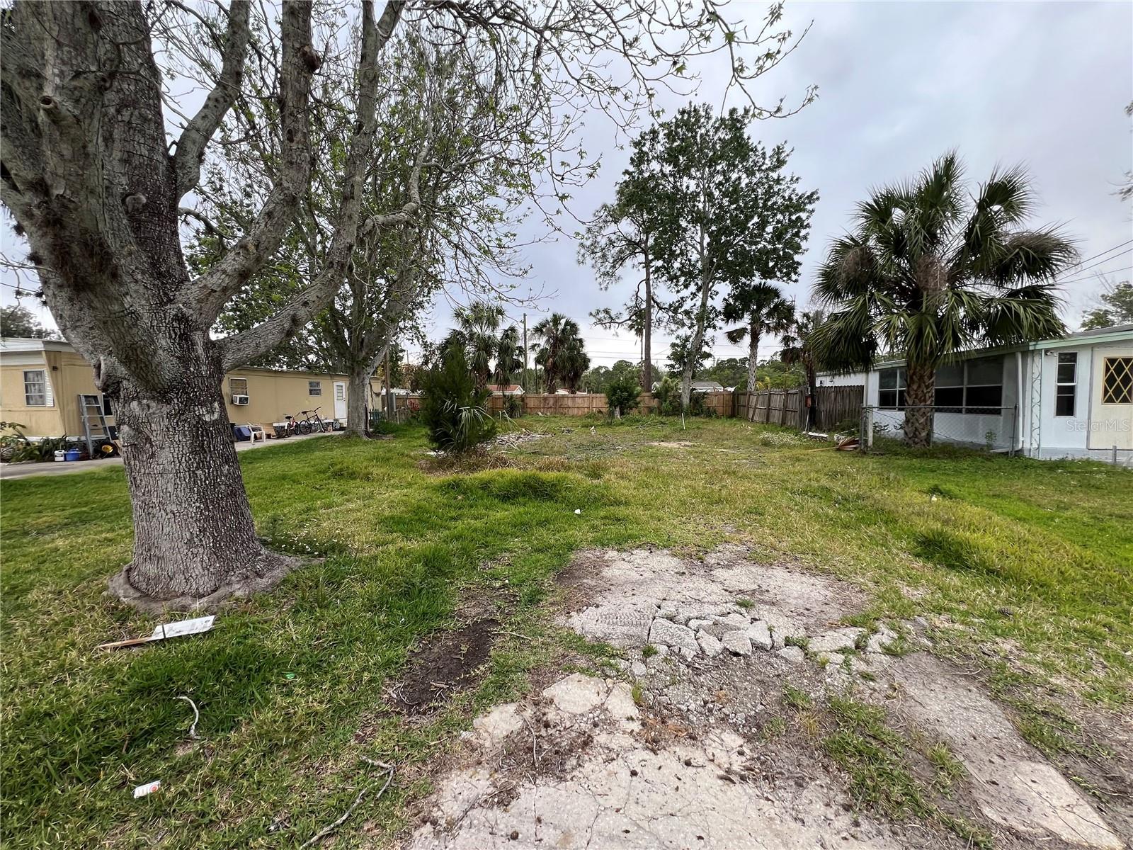 6534 Sandra Dr Property Photo 3