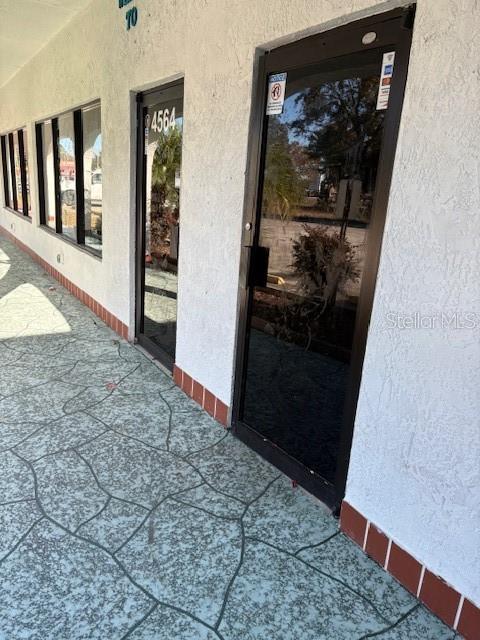 4560-4568 Commercial Way Property Photo 1