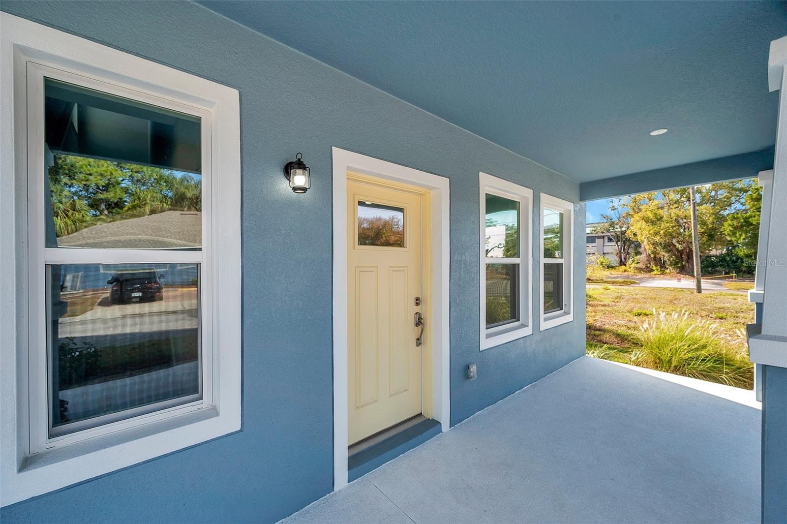 5742 Meadowlane St Property Photo 7