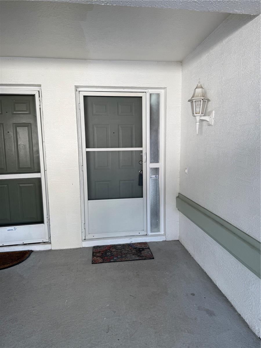 4218 SAN RAFAEL AVE Property Photo 1