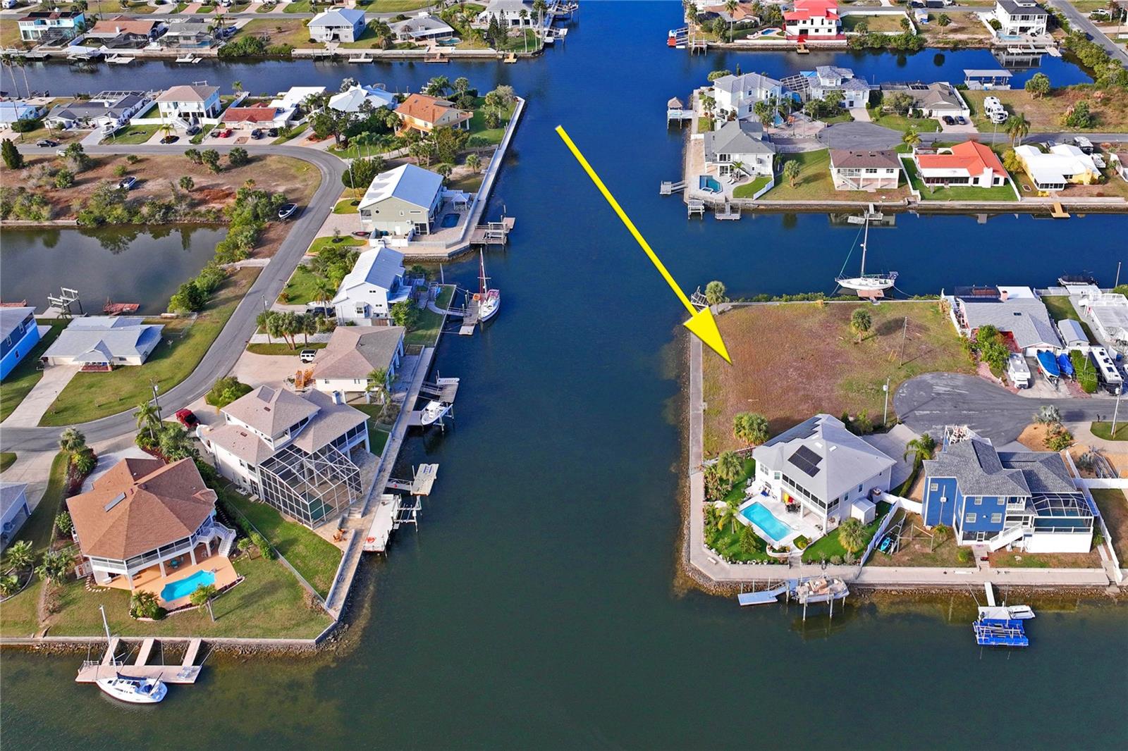 Lot 8 6th Isle Property Photo 7