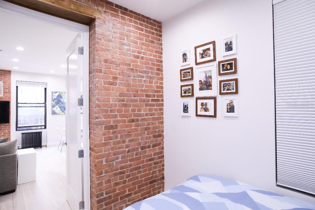 170 W 85th St #2ne Property Photo 6