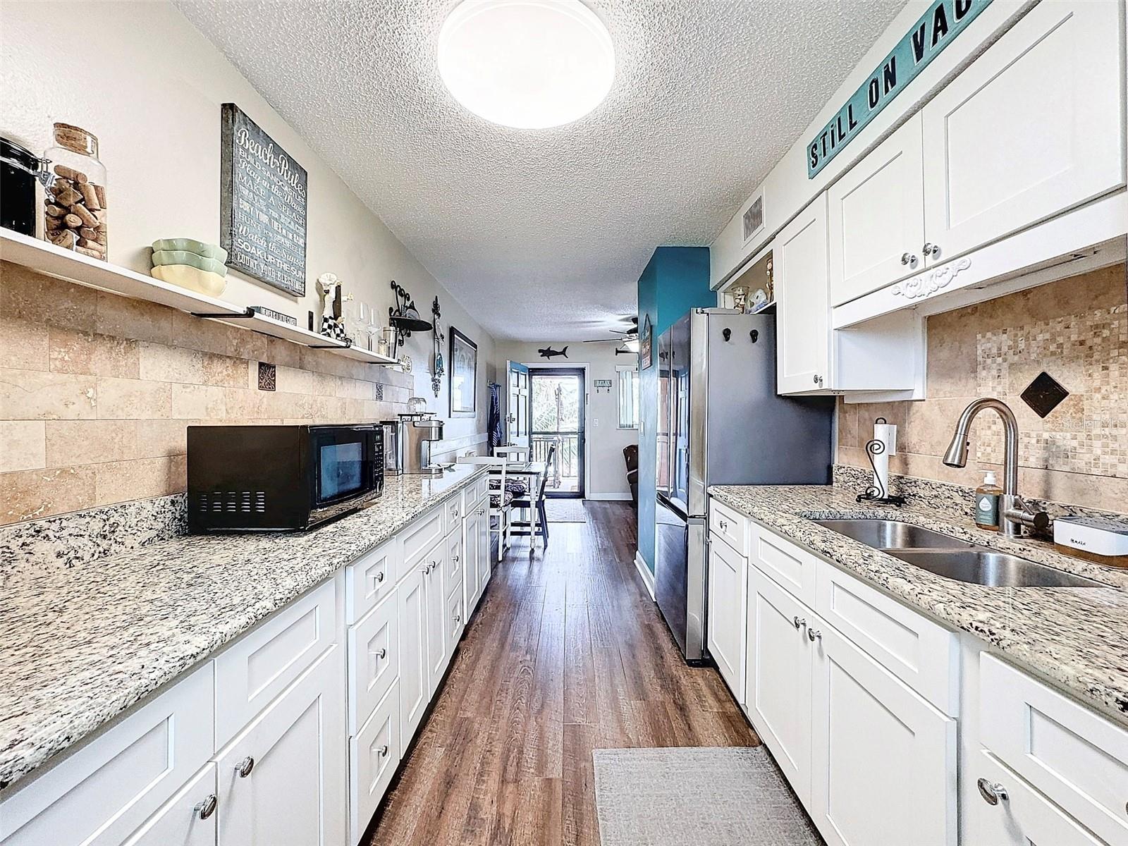 7710 Bayshore Dr #4 Property Photo 24