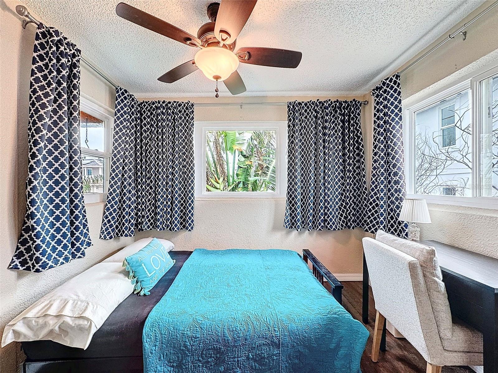 7710 Bayshore Dr #4 Property Photo 36