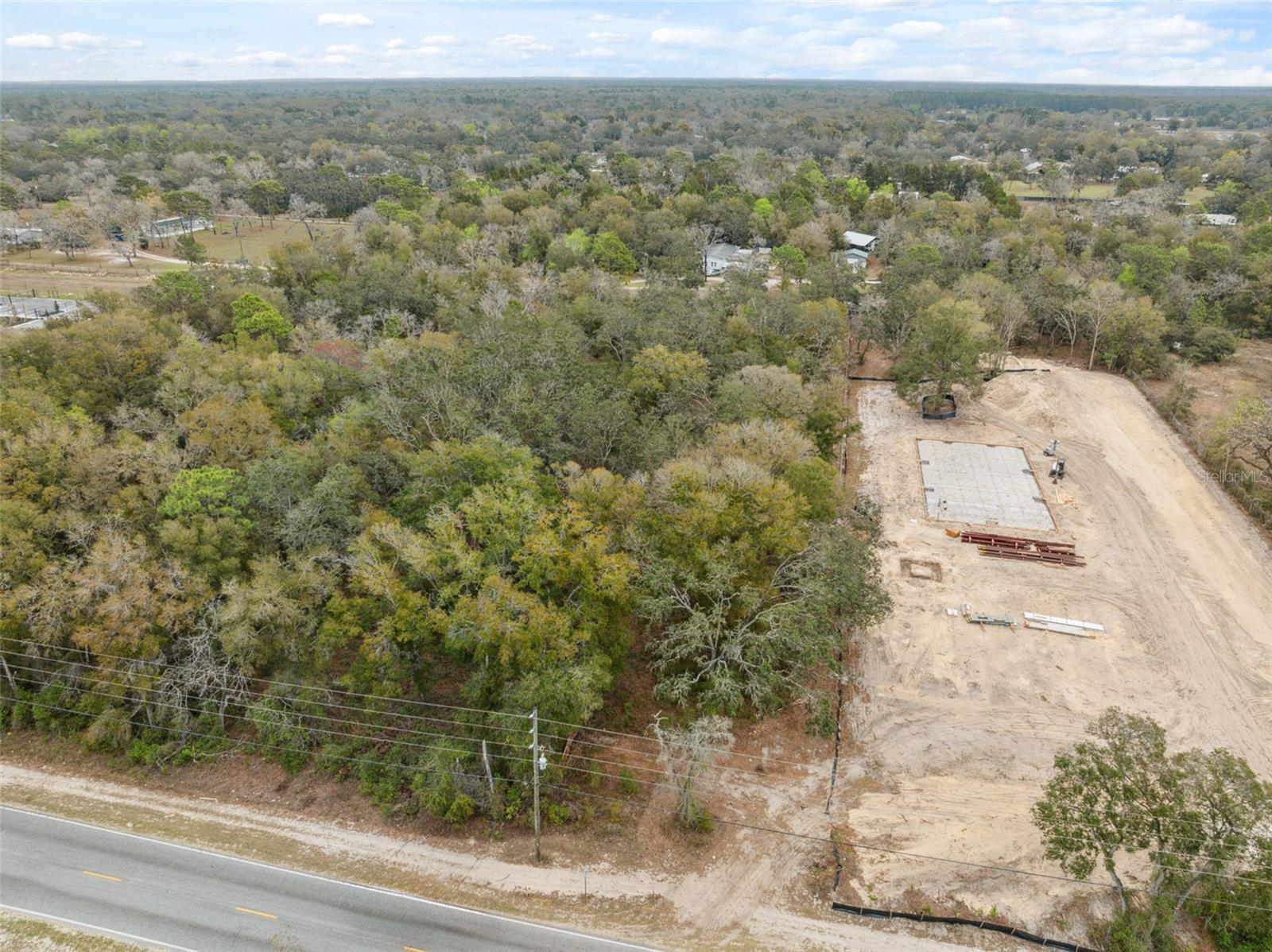 16308 Shady Hills Rd Property Photo 2