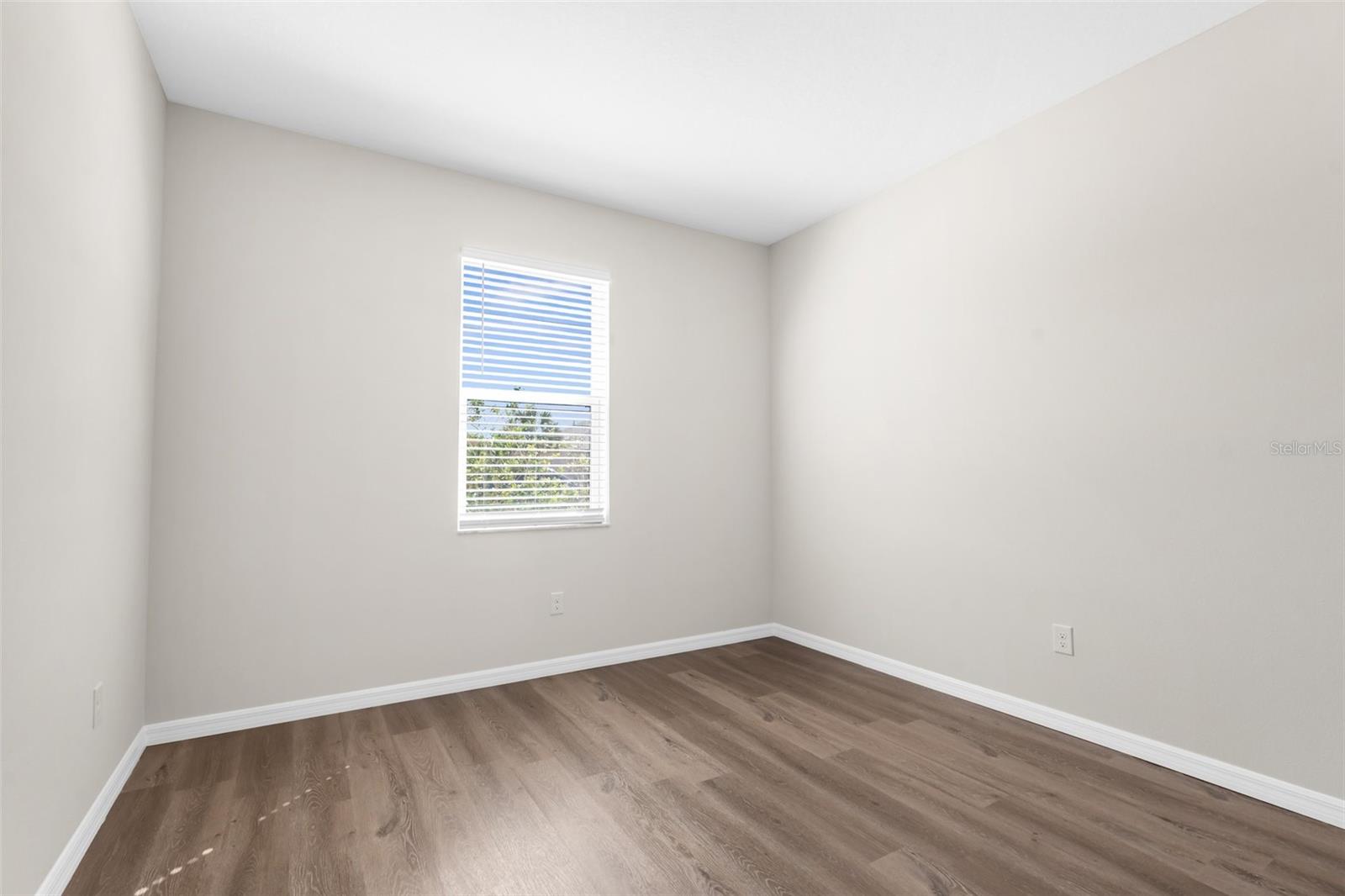 8338 Maybelle Dr Property Photo 10