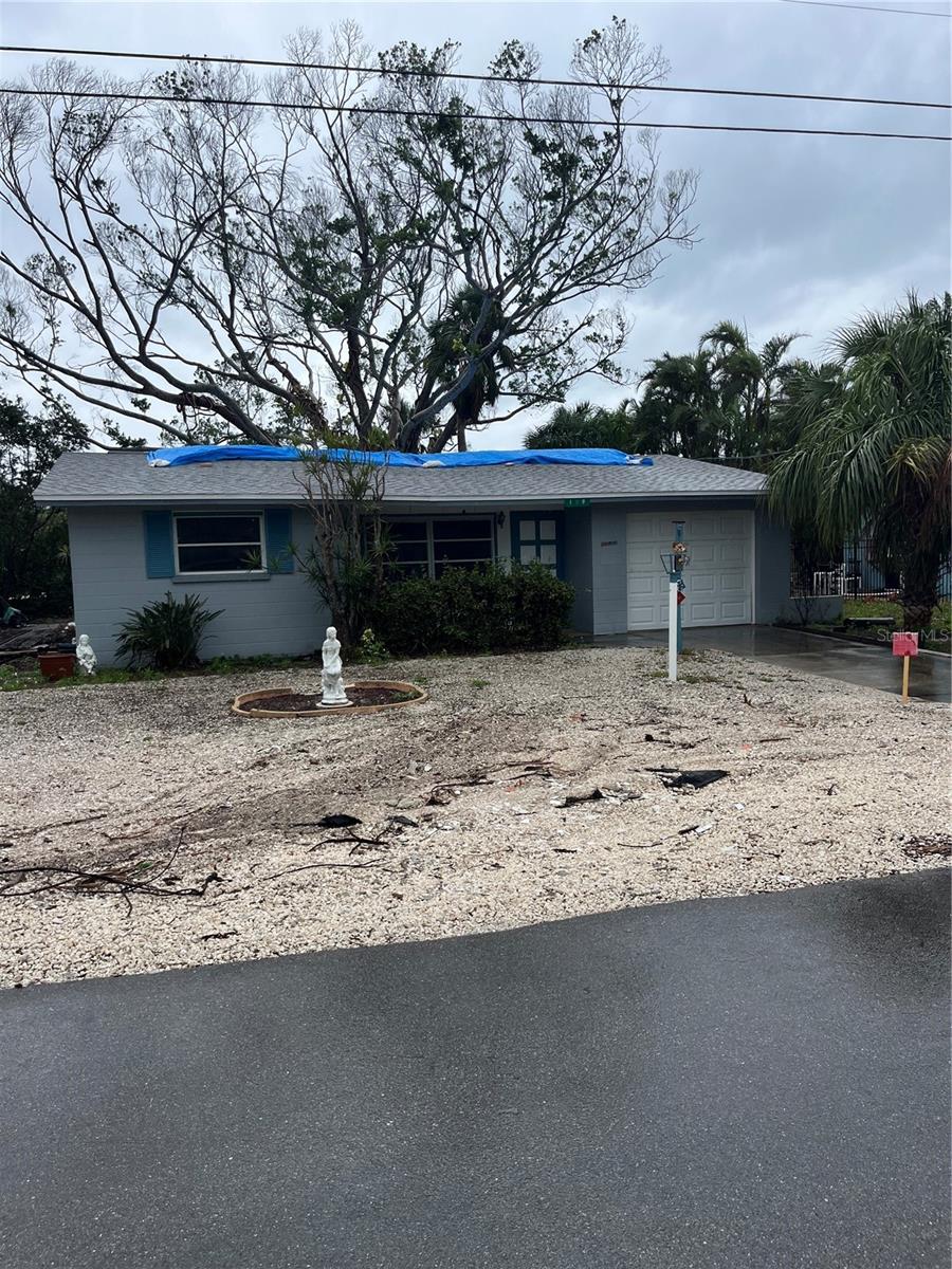 109 Los Cedros Dr Property Photo