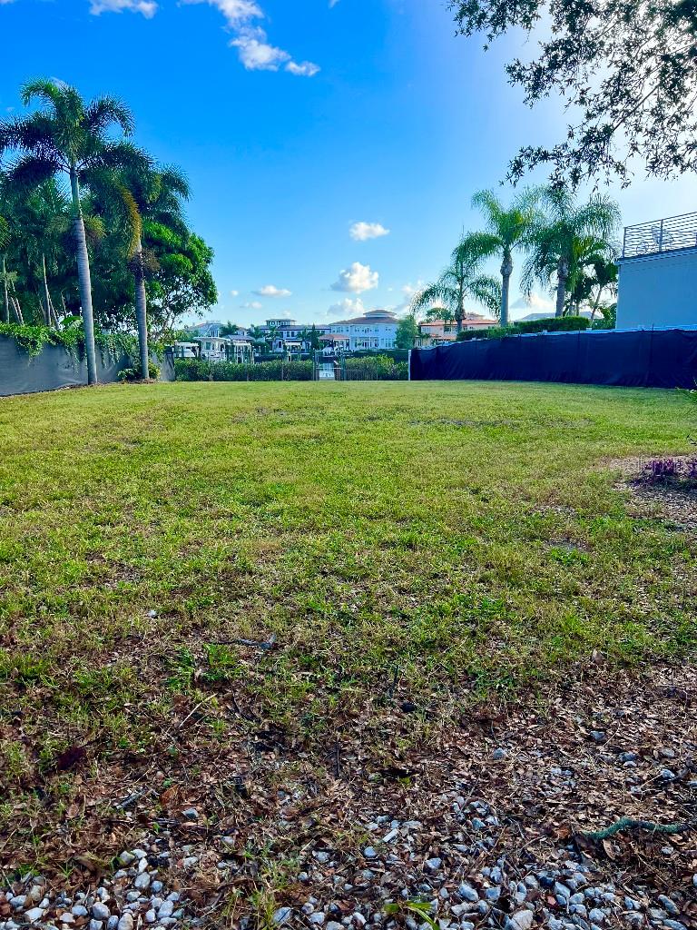4 W Spanish Main St Property Photo 8