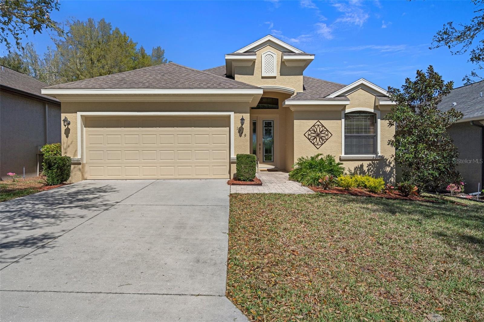 1749 W Caroline Path Property Photo