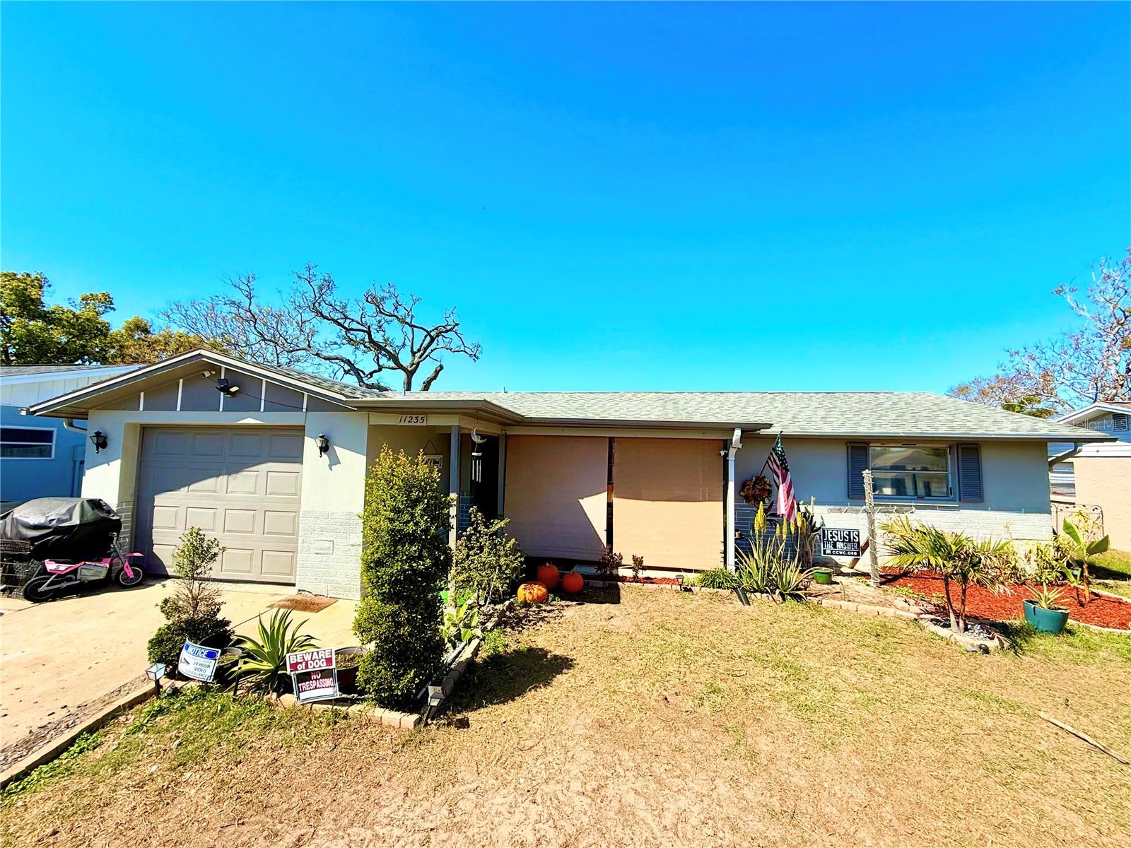 11235 Snyder Ave Property Photo